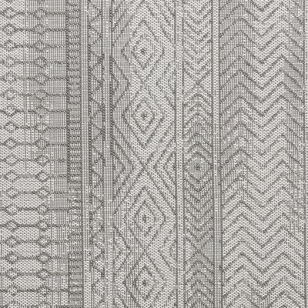 Manar Gray 5'3 x 7'3 Indoor/Outdoor Rug - Thumbnail - Image 10