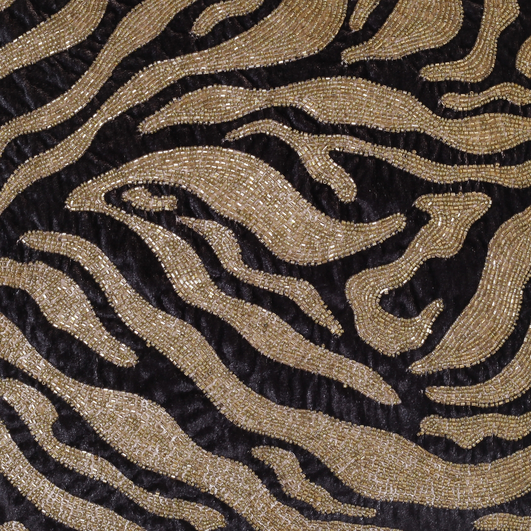 Mapozza Gold Accent Pillow - Thumbnail - Image 3