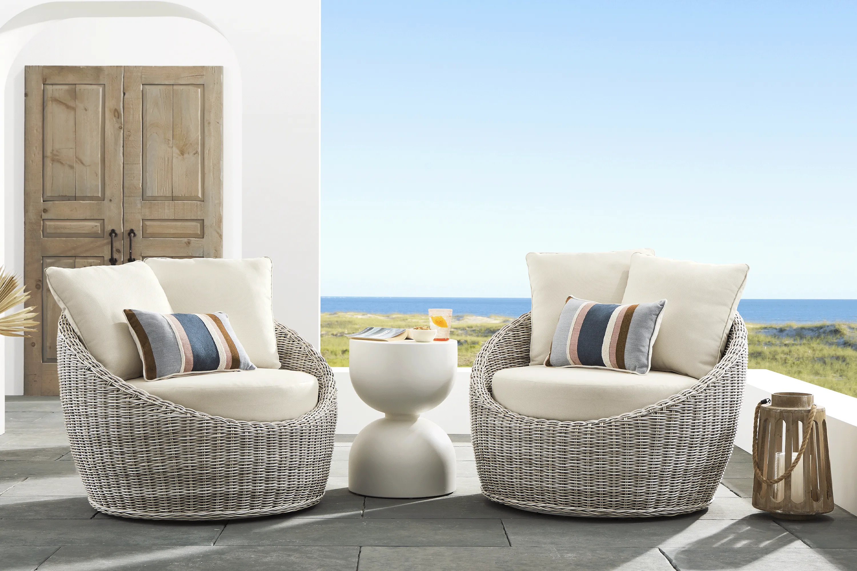 Maraluna Gray 2 Pc Outdoor Swivel Chat Set - Thumbnail - Image 2