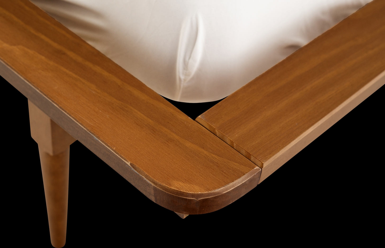 Marblewood Caramel Queen Bed - Thumbnail - Image 5