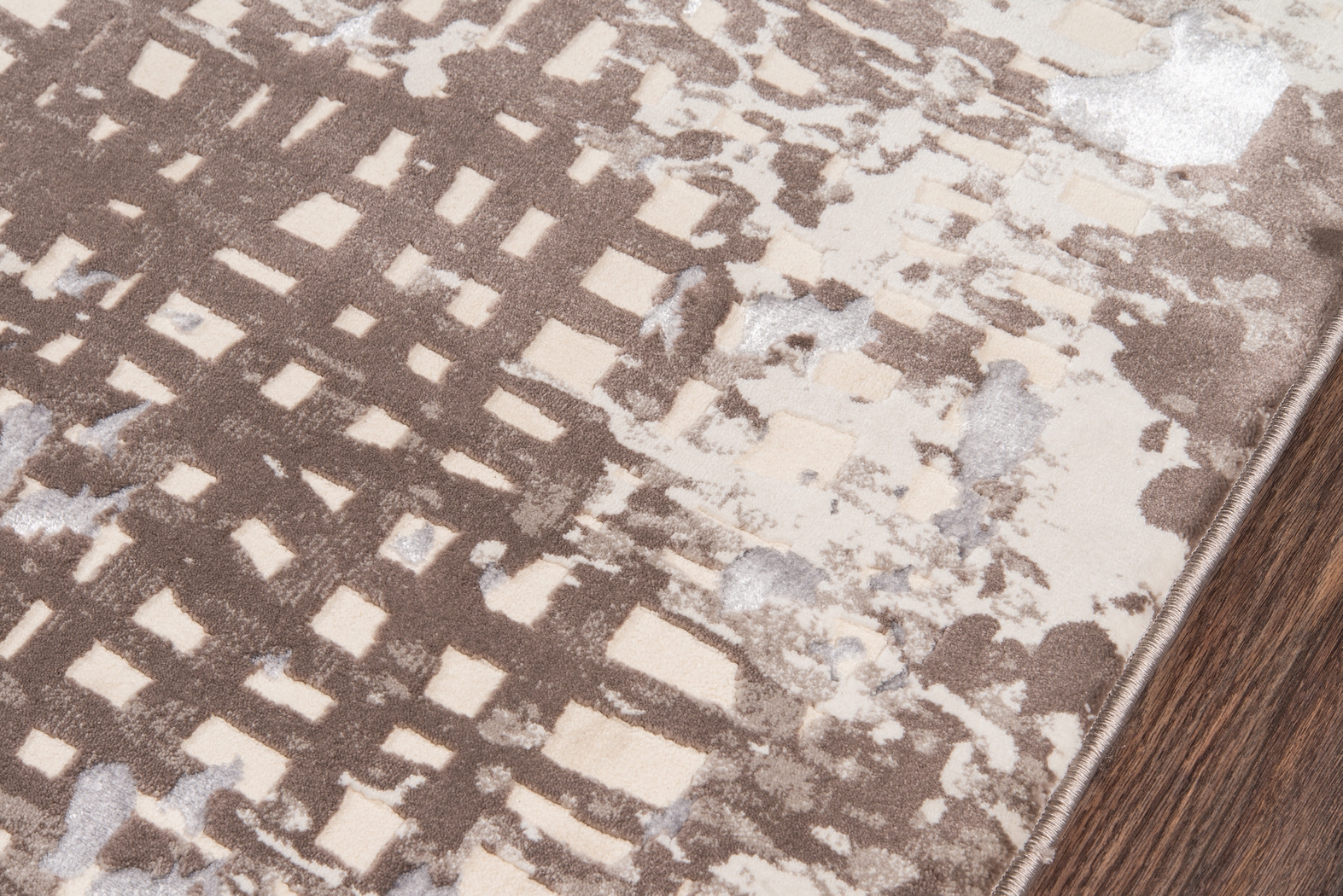 Marcey Beige 5' x 7'6 Rug - Thumbnail - Image 4