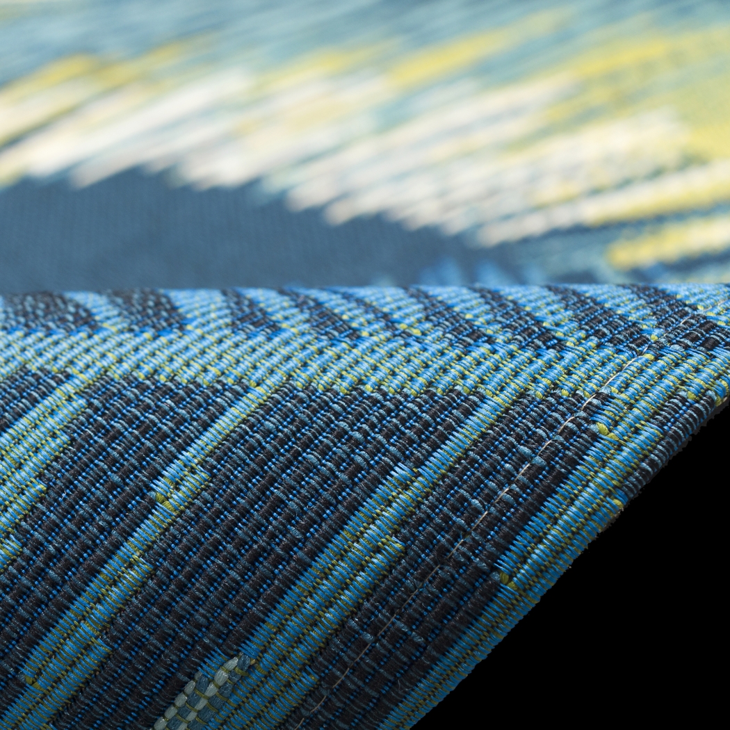 Marina Palms Navy 4'10 x 7'6 Indoor/Outdoor Rug - Thumbnail - Image 7