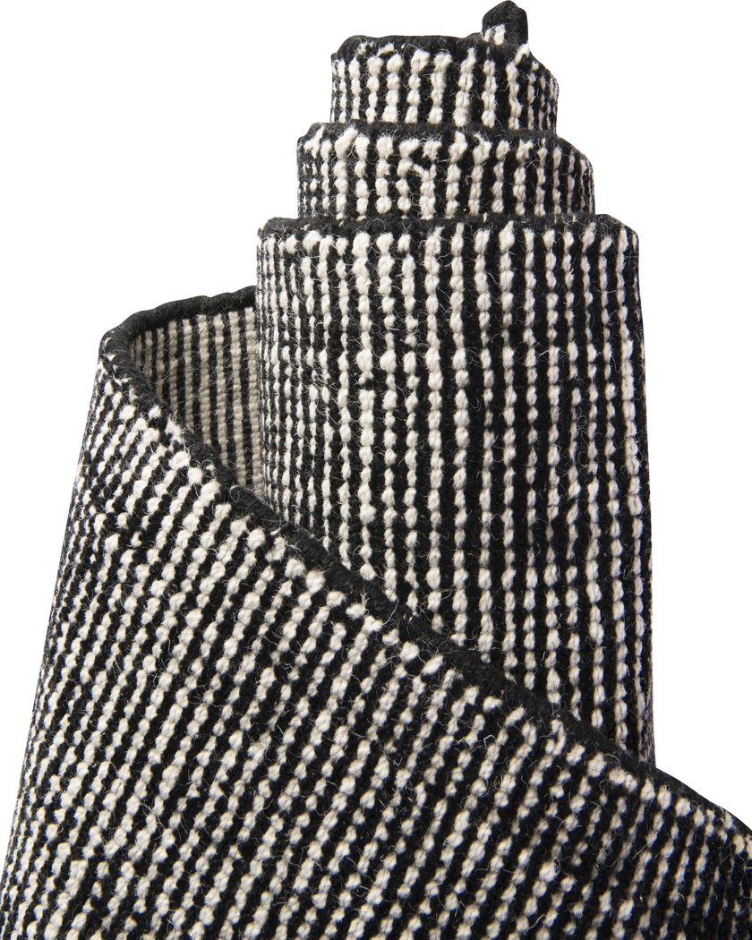 Marmot Black 9' x 12' Rug - Thumbnail - Image 4