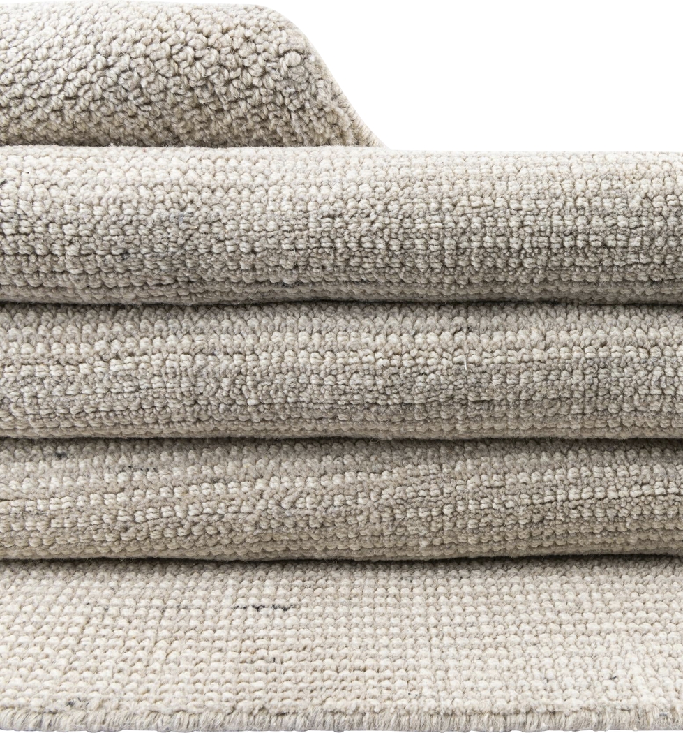 Marmot Ivory 6'1 x 9' Rug - Thumbnail - Image 4