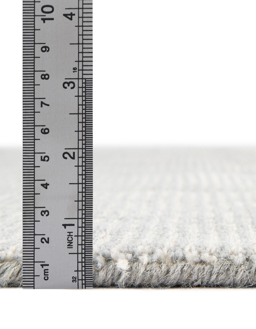 Marmot Light Gray 10' x 14'1 Rug - Thumbnail - Image 5