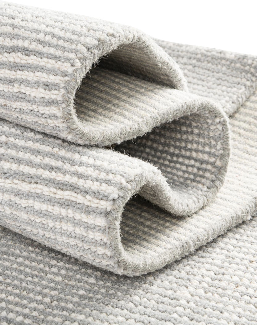 Marmot Light Gray 9' x 12' Rug - Thumbnail - Image 3