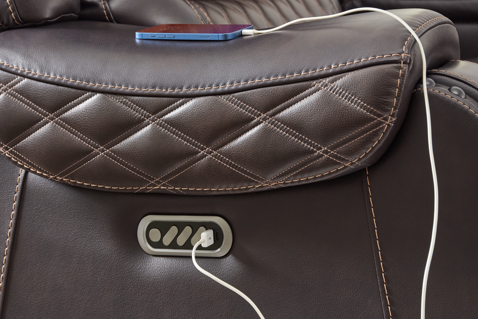 Marquee Brown Leather 5 Pc Triple Power Reclining Sectional - Thumbnail - Image 4