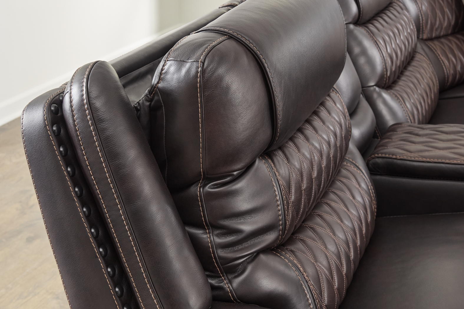 Marquee Brown Leather 9 Pc Triple Power Reclining Sectional Living Room - Thumbnail - Image 4