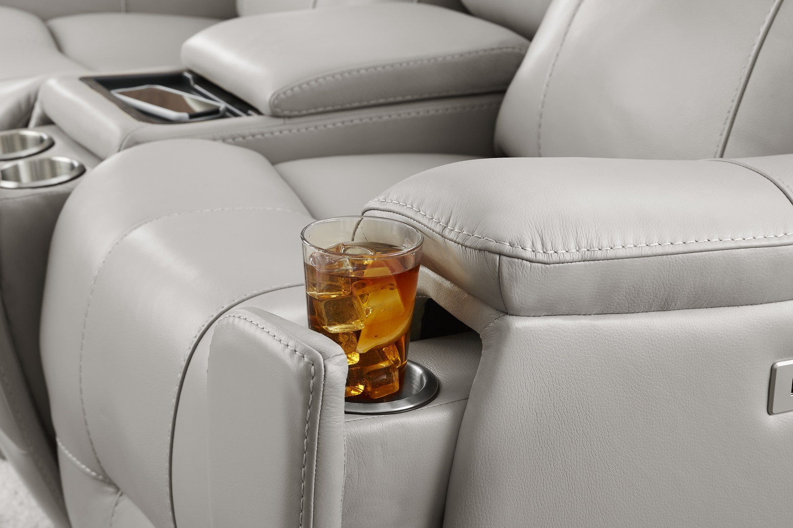 Matthews Cove Dove Gray Leather 5 Pc Triple Power Reclining Living Room - Thumbnail - Image 13