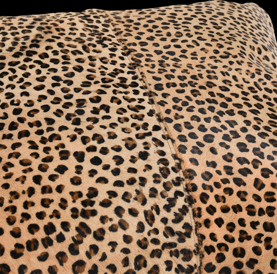 Maura Brown Accent Pillow - Thumbnail - Image 4