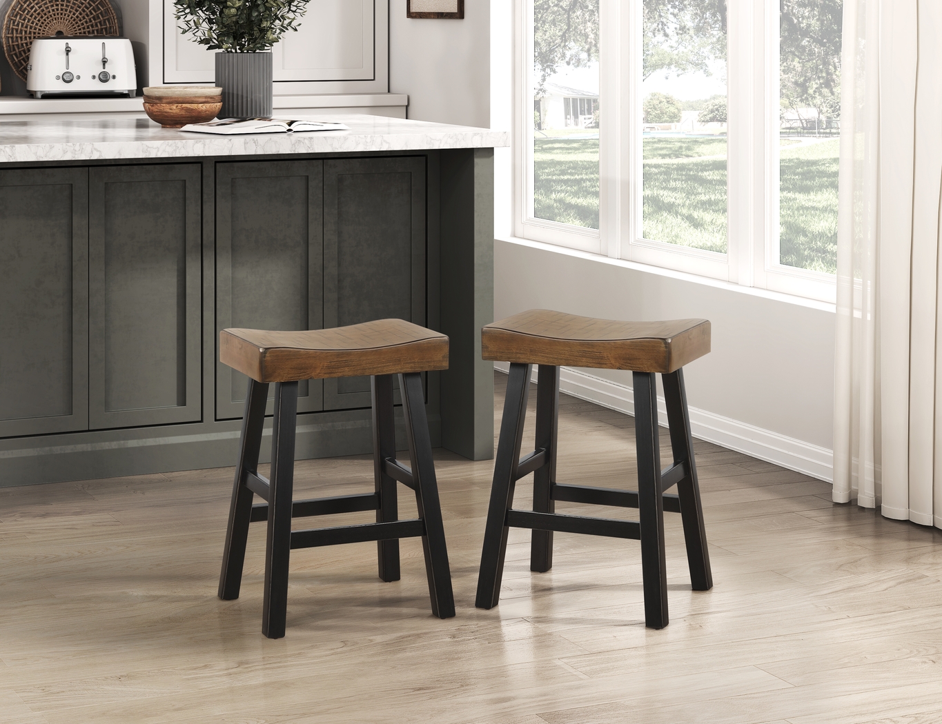 Mcewen Brown Counter Height Stool, Set of 2 - Thumbnail - Image 2