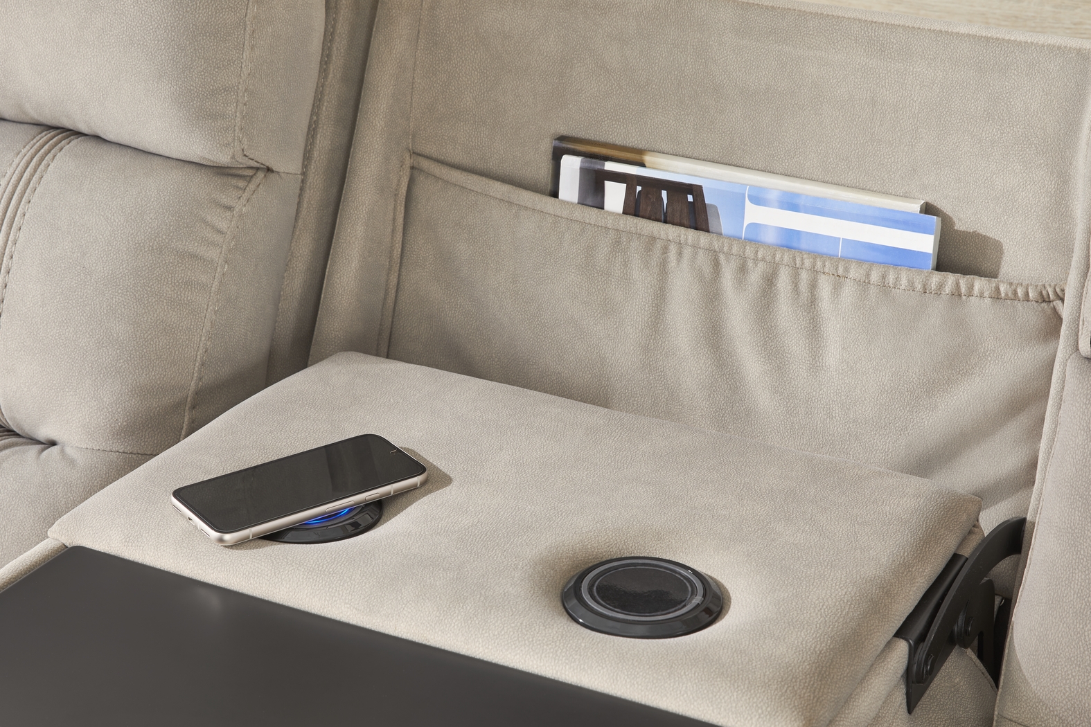 McKinley Beige 5 Pc Power Reclining Living Room - Thumbnail - Image 5