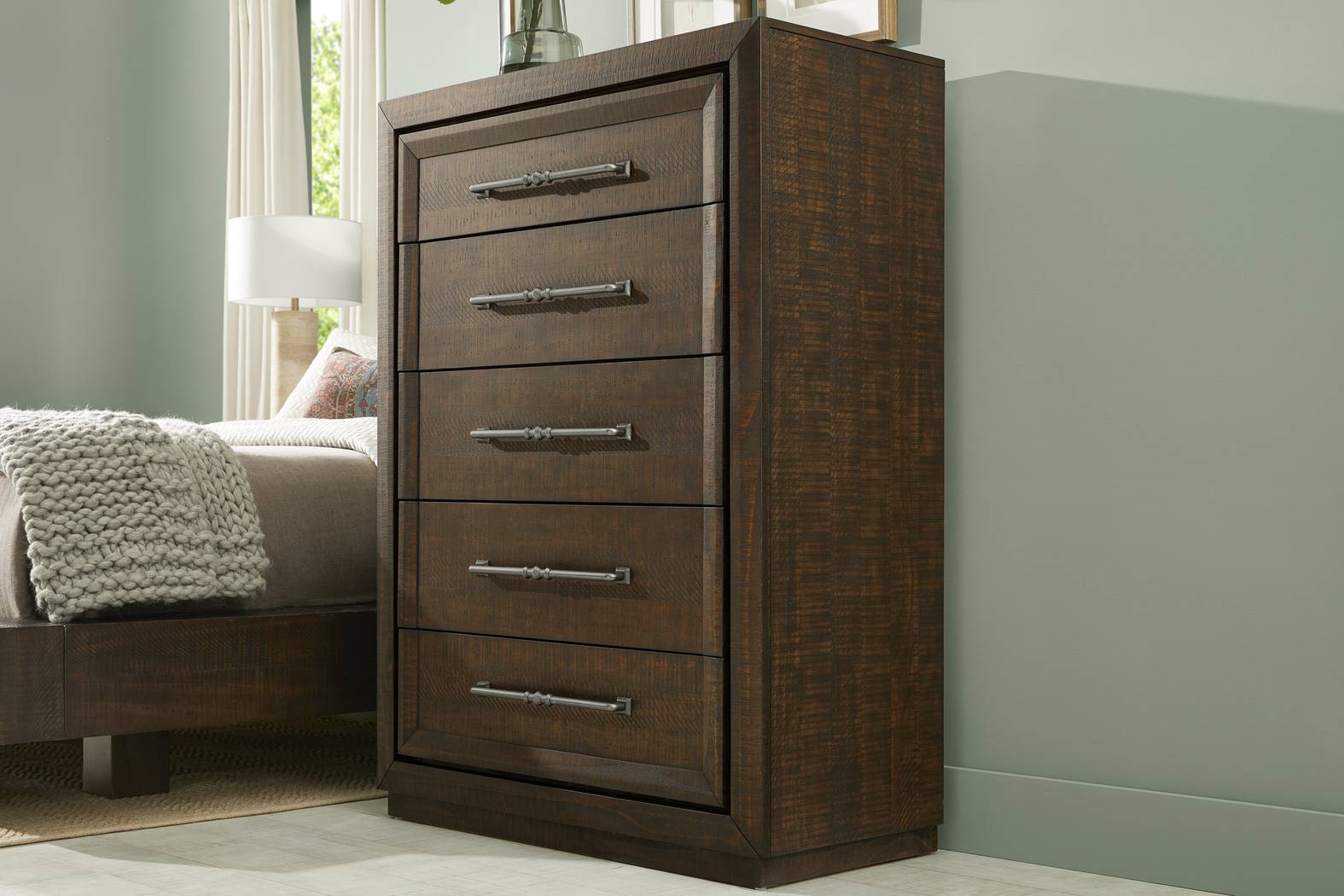 Mckinnon Dark Brown 5 Pc Queen Platform Bedroom - Thumbnail - Image 4