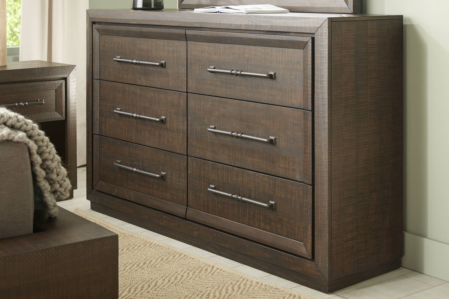 Mckinnon Dark Brown 5 Pc King Platform Bedroom - Thumbnail - Image 4