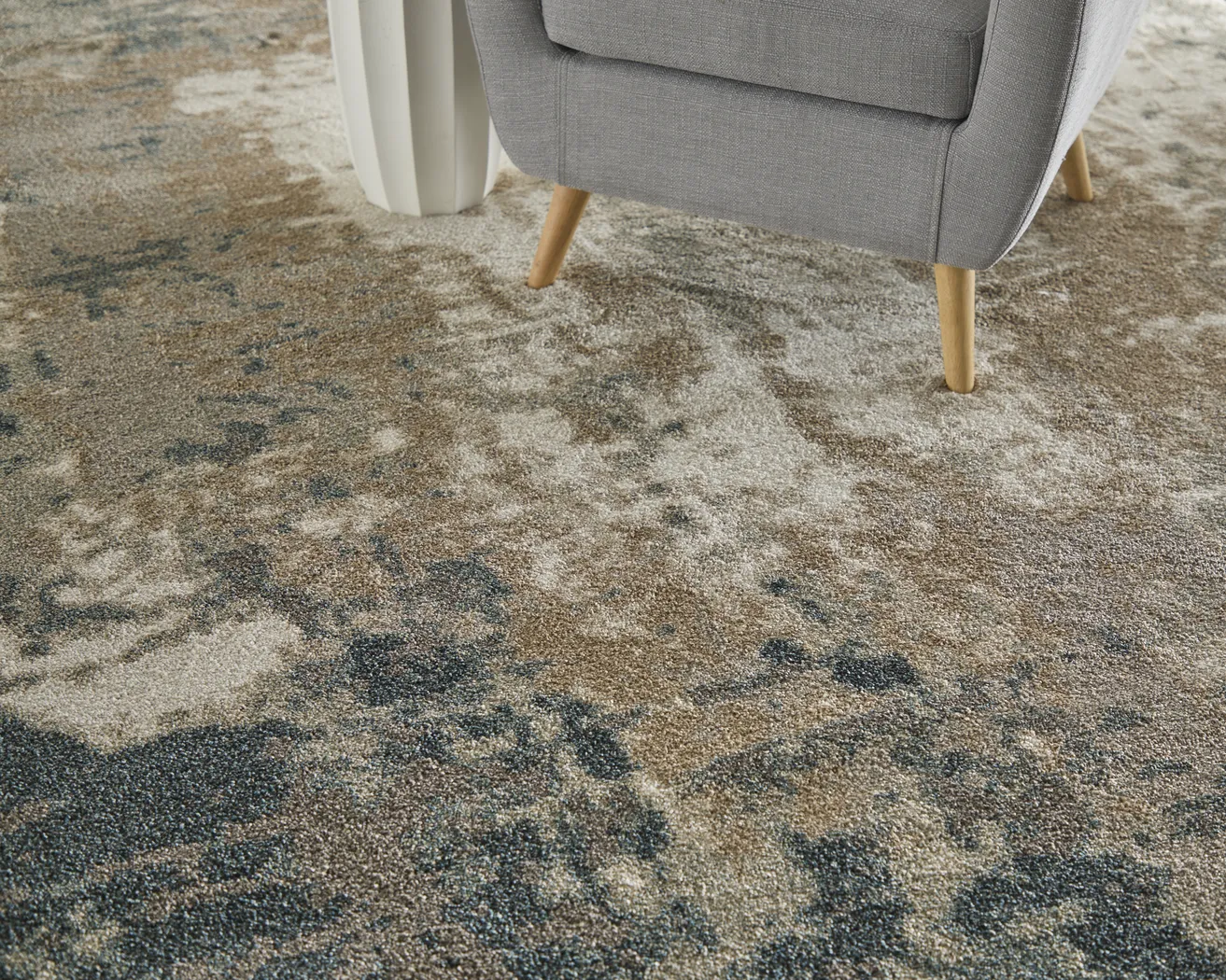 Meadow Lane Multi 9' x 12' Rug - Thumbnail - Image 7