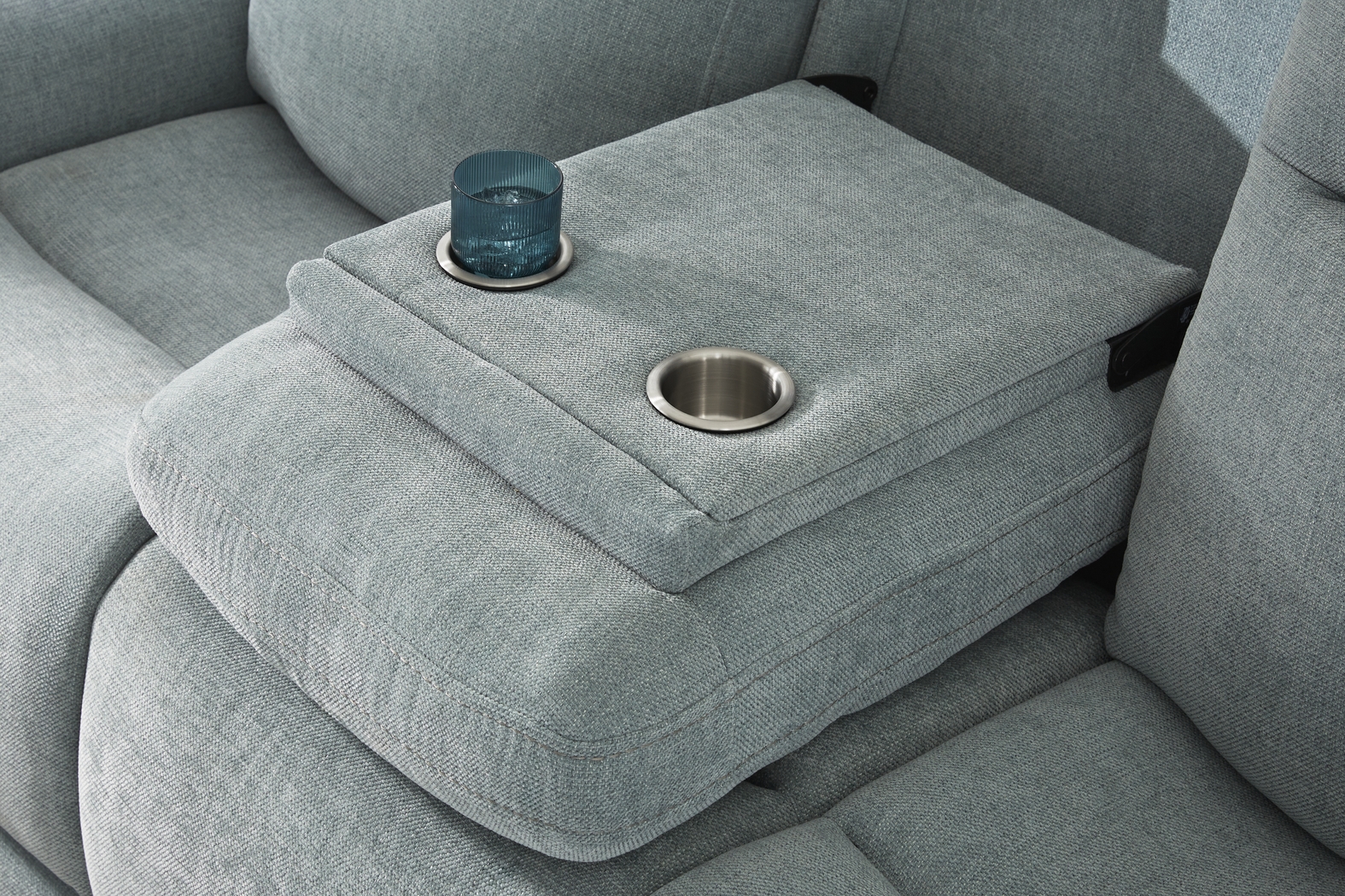 Meadow Park Seafoam 6 Pc Dual Power Reclining Living Room - Thumbnail - Image 7