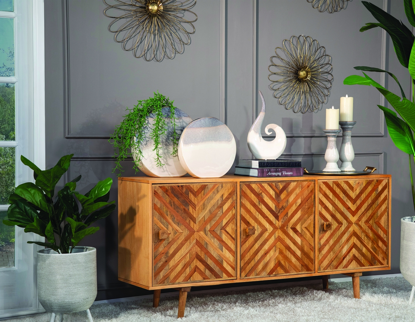 Mecom White Vase - Thumbnail - Image 5