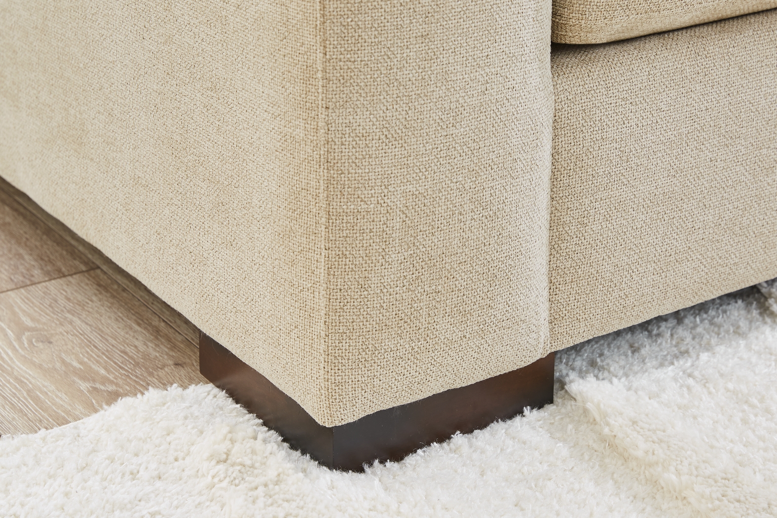 Melbourne Beige 7 Pc Living Room with Sleeper Sofa - Thumbnail - Image 6