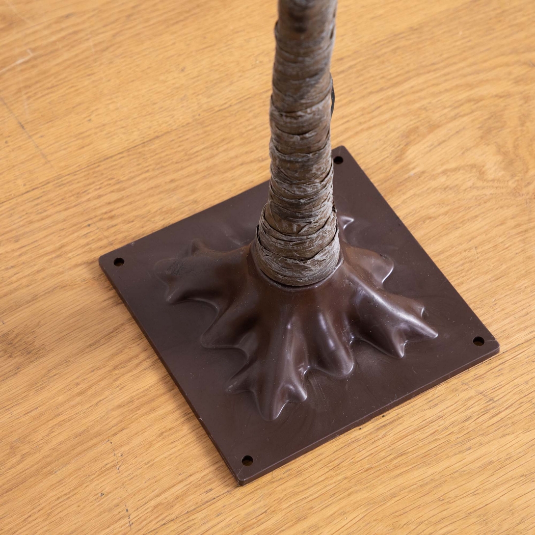 Menallen III Green Silk Tree with Lights - Thumbnail - Image 5