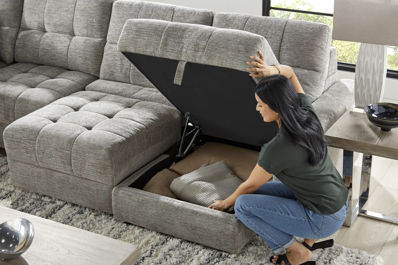 Meriwether Gray 7 Pc Power Slider Sectional - Image 12
