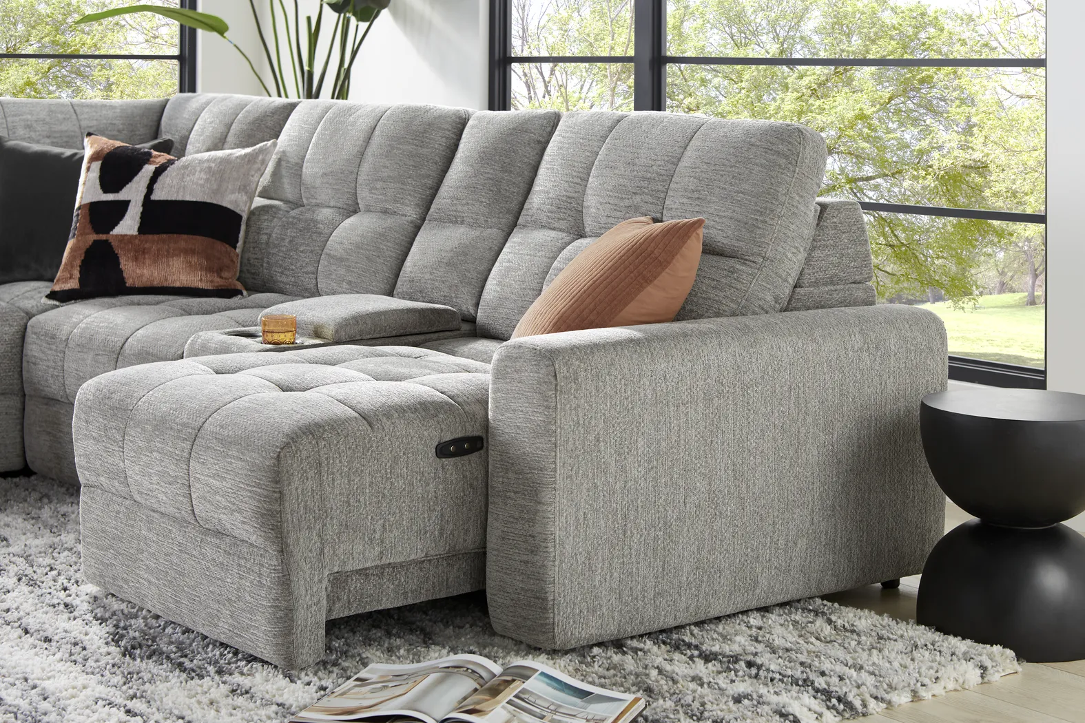Meriwether Gray 7 Pc Power Slider Sectional - Image 15
