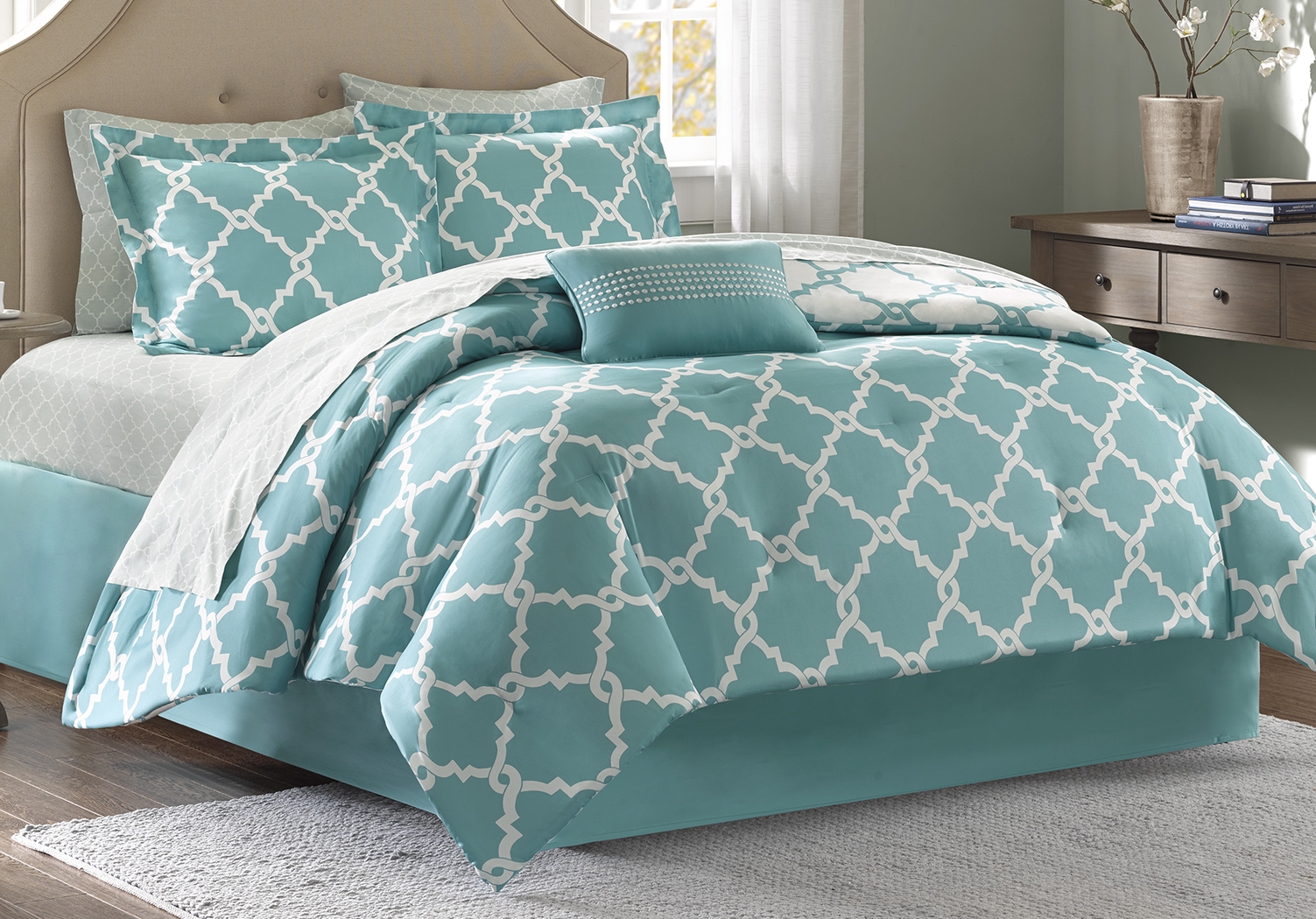 Merritt Aqua 9 Pc King Comforter Set - Thumbnail - Image 1