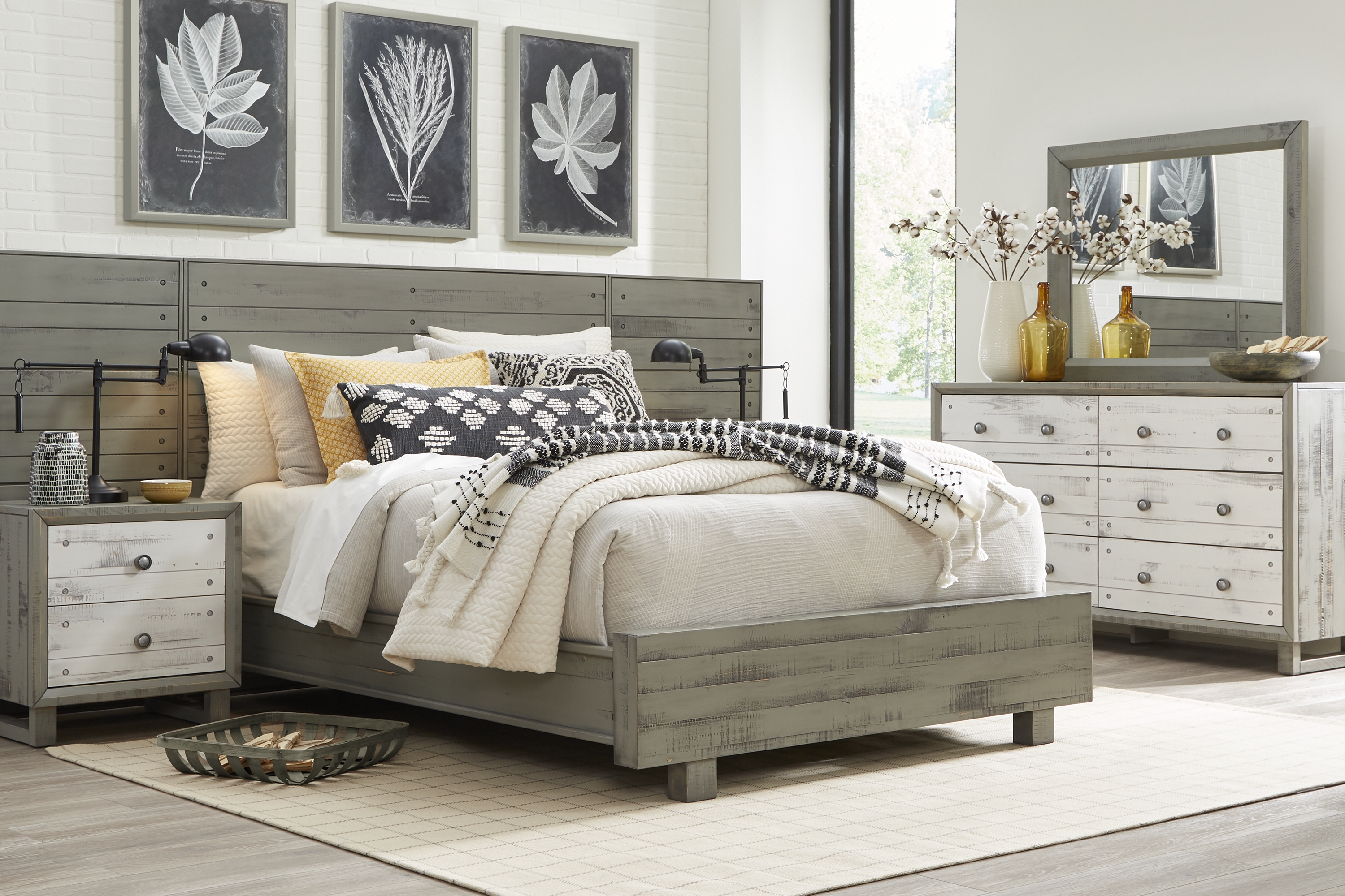 Merriwood Hills Gray 9 Pc King Wall Bedroom - Thumbnail - Image 1