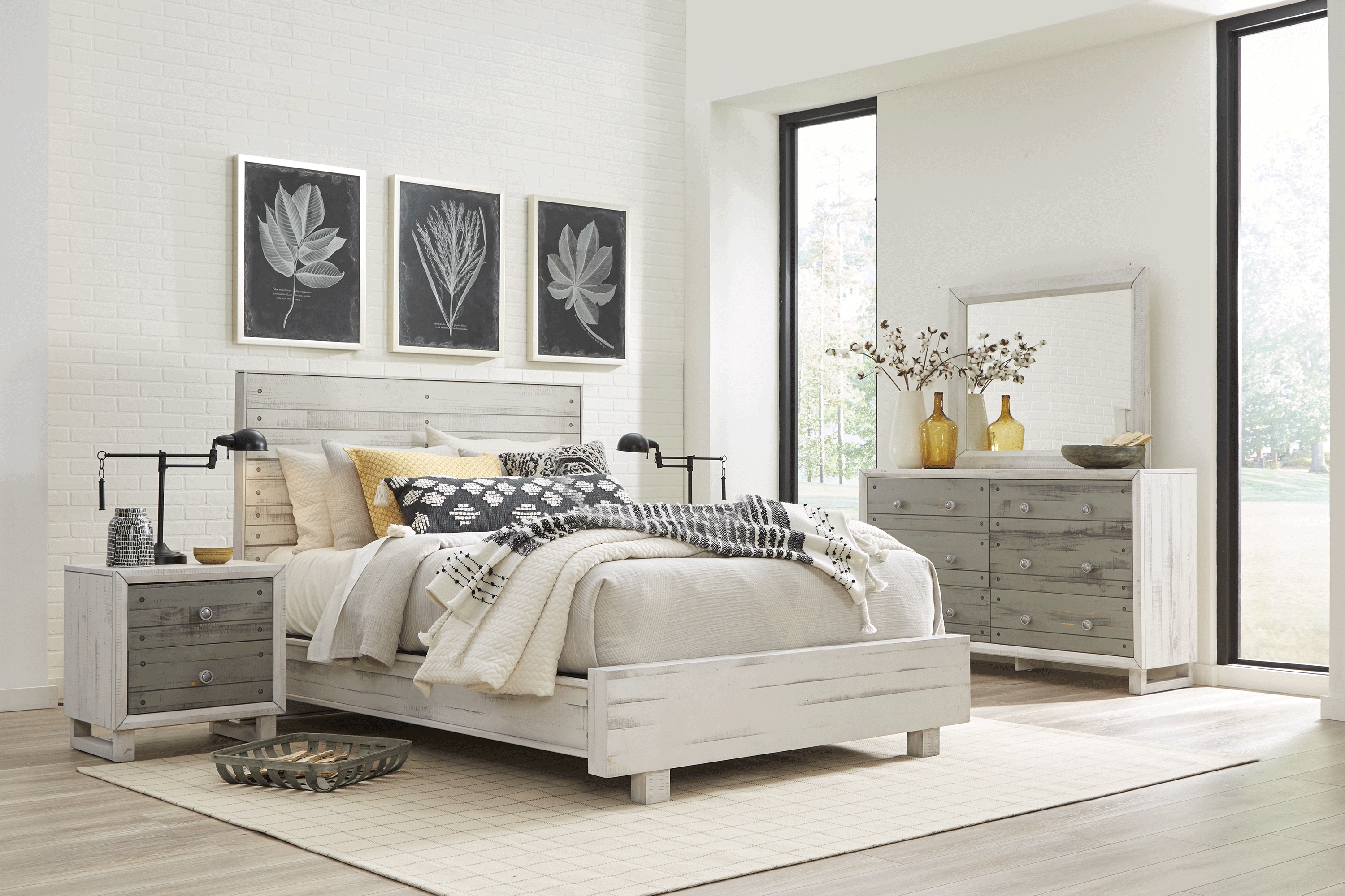 Merriwood Hills White 7 Pc Queen Panel Bedroom - Thumbnail - Image 1