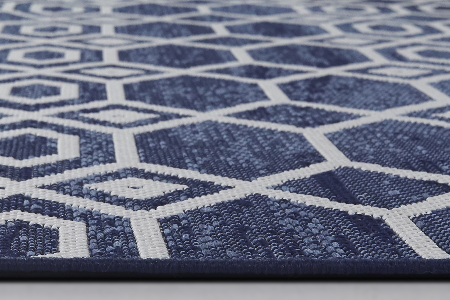 Merveille Blue 7'10 X 10' Indoor/Outdoor Rug - Thumbnail - Image 3