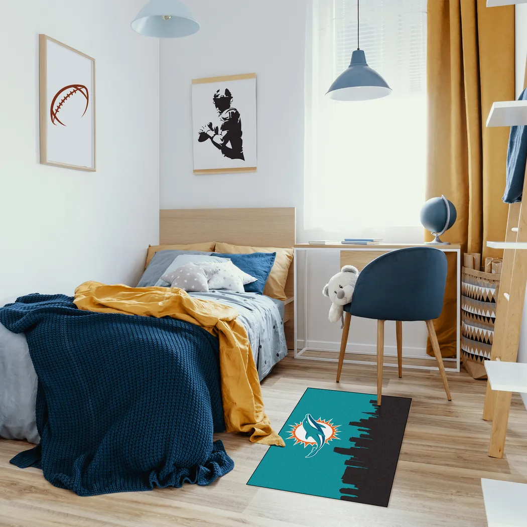 Miami Dolphins 2' x 3' Machine Washable Rug - Thumbnail - Image 2