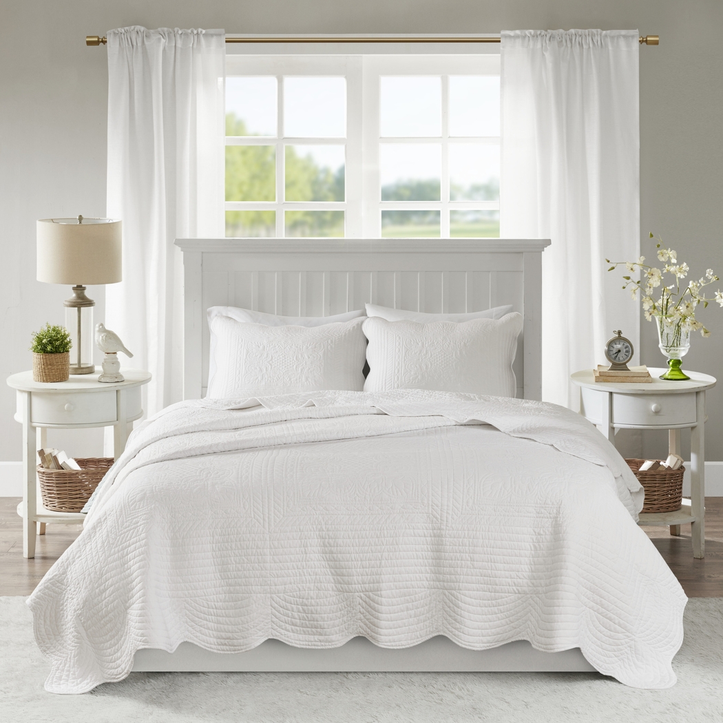 Midean White 3 Pc King Coverlet Set - Thumbnail - Image 1