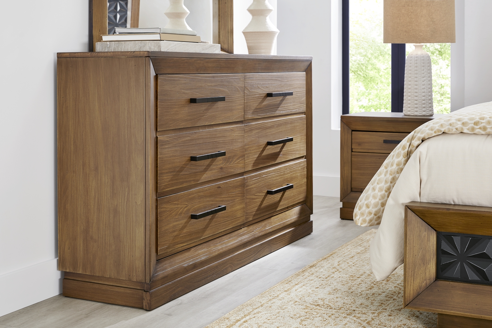 Midnight Jewel Honey 5 Pc Queen Panel Bedroom - Thumbnail - Image 4