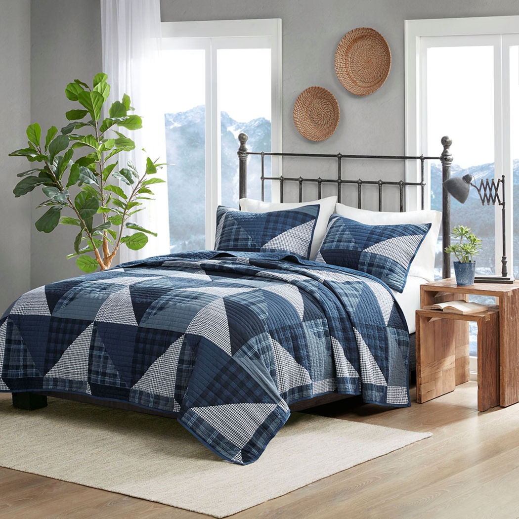 Mikala Blue 3 pc Full/Queen Quilt Set - Thumbnail - Image 3