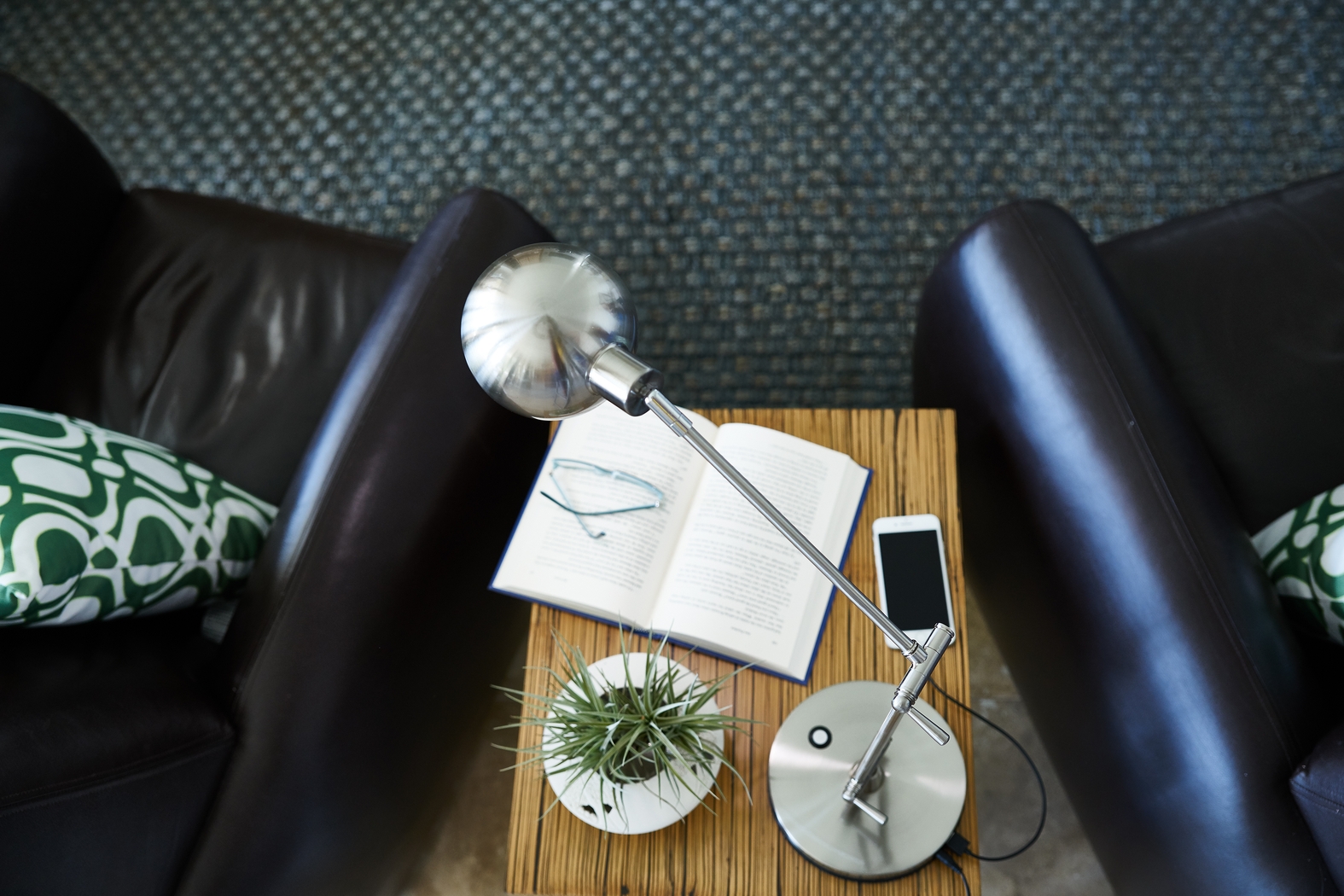 Milan Lane Nickel Lamp - Thumbnail - Image 5