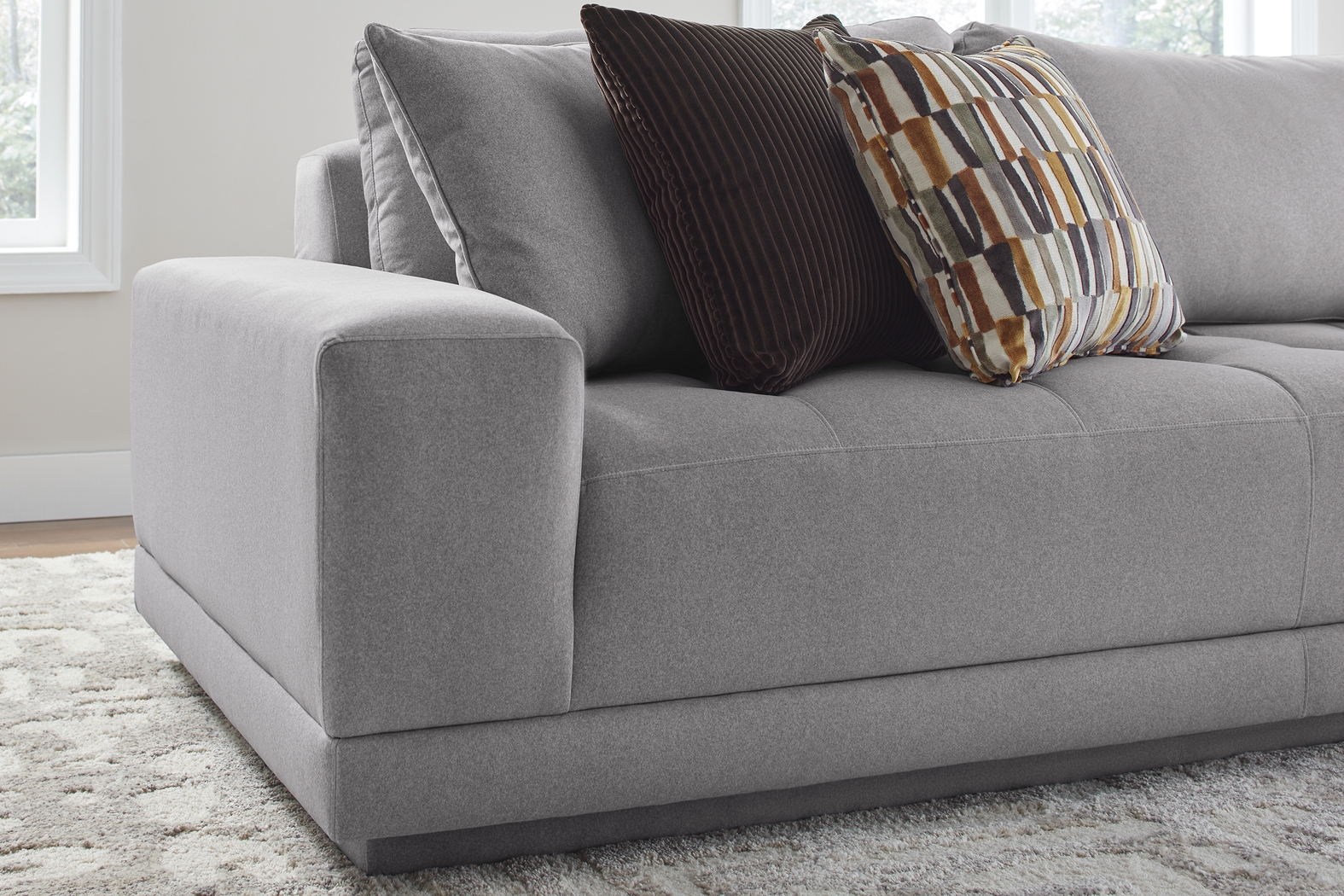 Milano Smoke 2 Pc Sectional - Thumbnail - Image 4