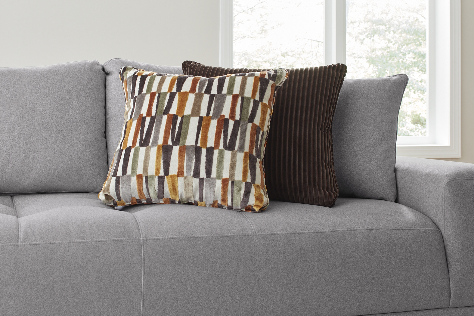 Milano Smoke 4 Pc Sectional - Thumbnail - Image 4