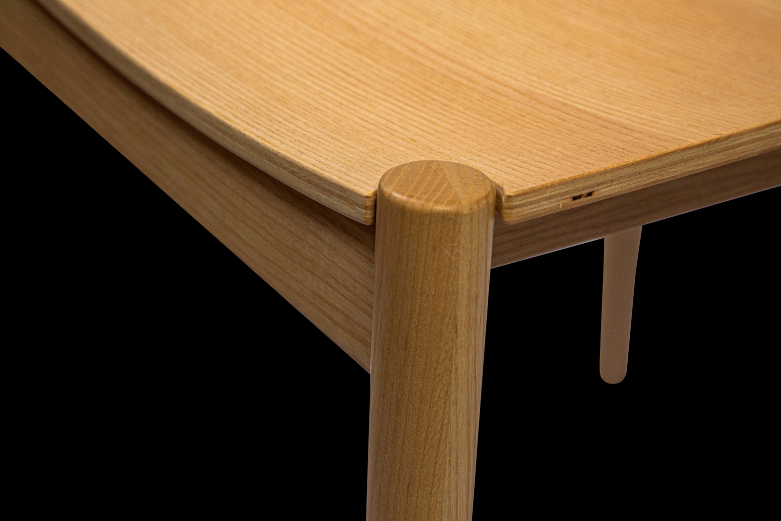 Millwick Brown Side Chair - Thumbnail - Image 9