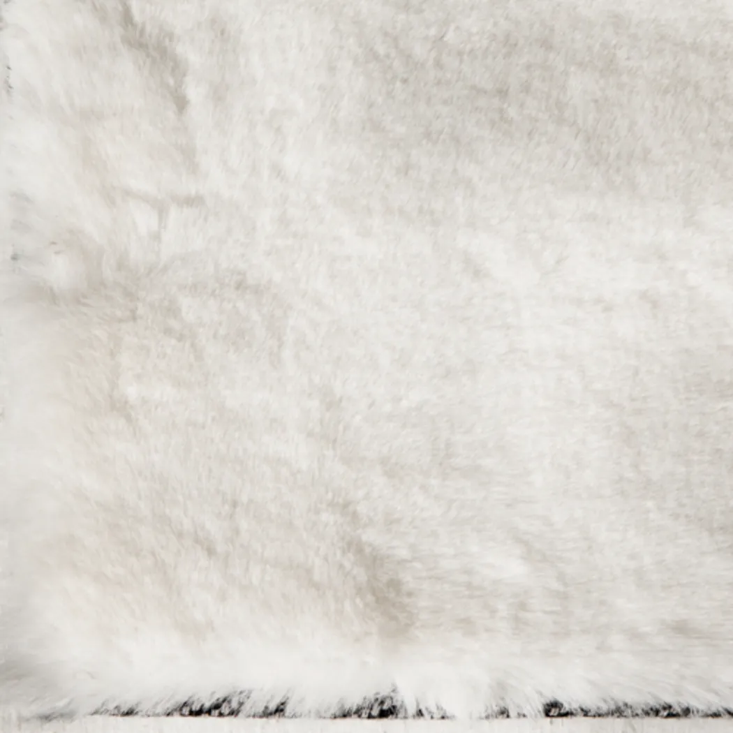 Minky-Moe Ivory 5' x 7' Rug - Thumbnail - Image 3