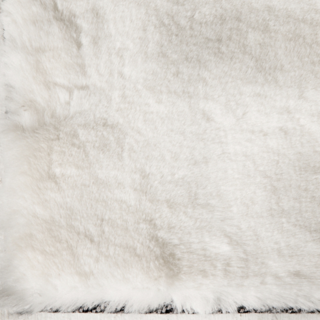 Minky-Moe Ivory 7'6 x 9'6 Rug - Thumbnail - Image 3