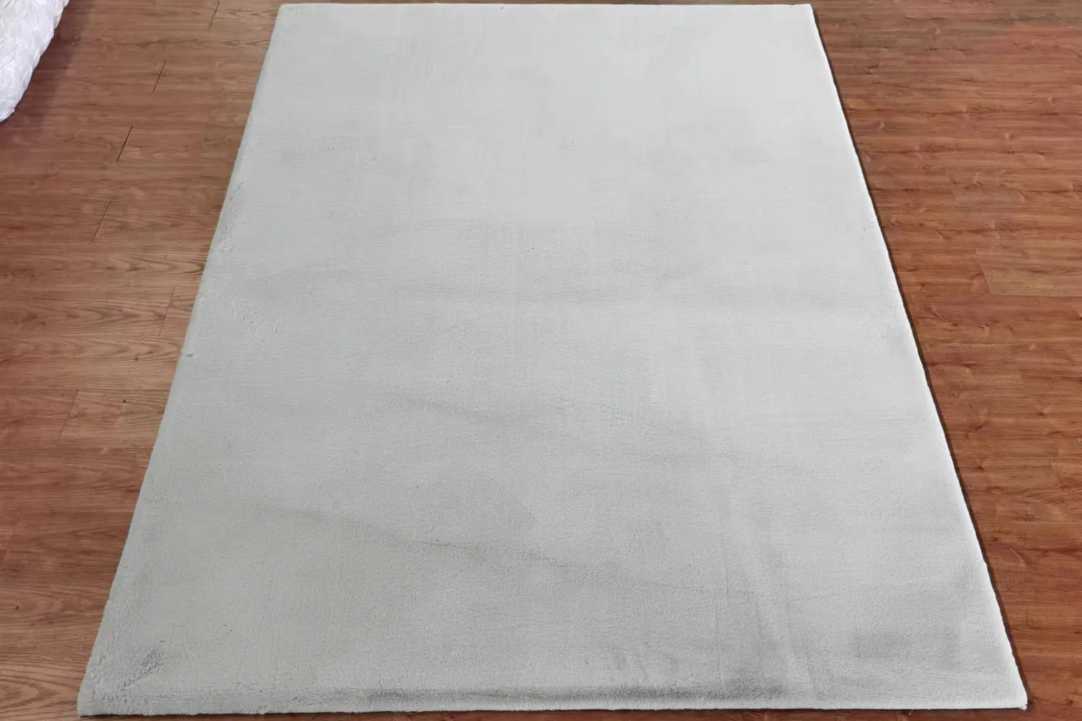 Minky-Moe Plus Gray 7'6 x 9'6 Rug - Thumbnail - Image 2