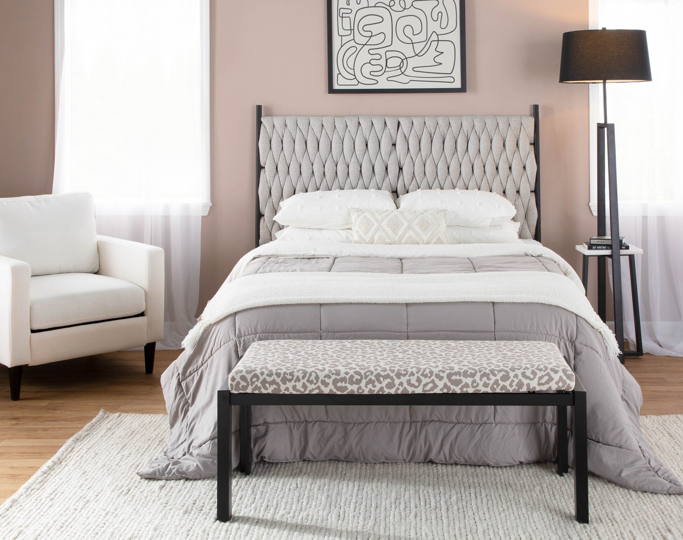 Misa Bend Black Floor Lamp - Thumbnail - Image 9