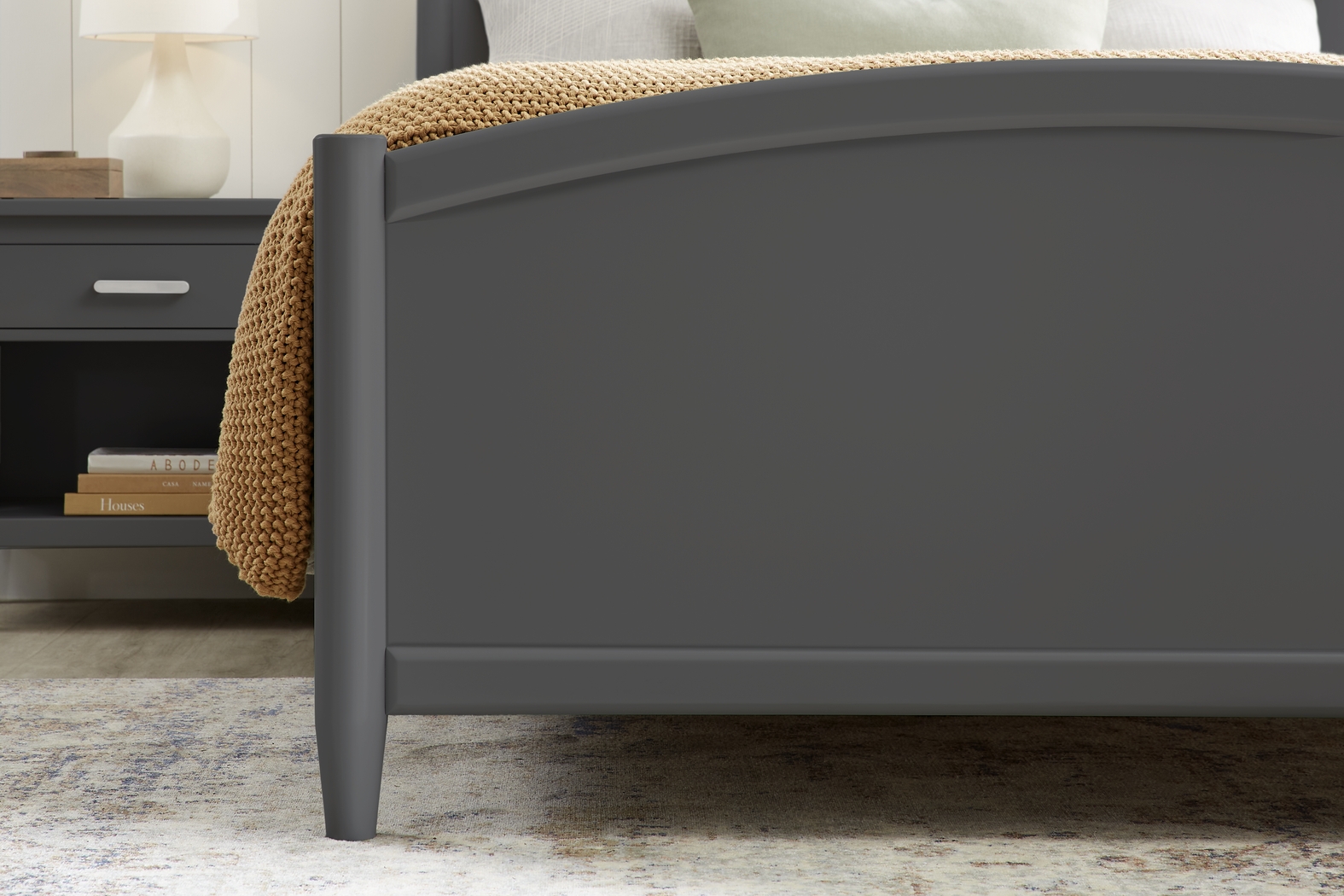 Modern Villa Iron Ore 3 Pc Queen Panel Bed - Thumbnail - Image 4