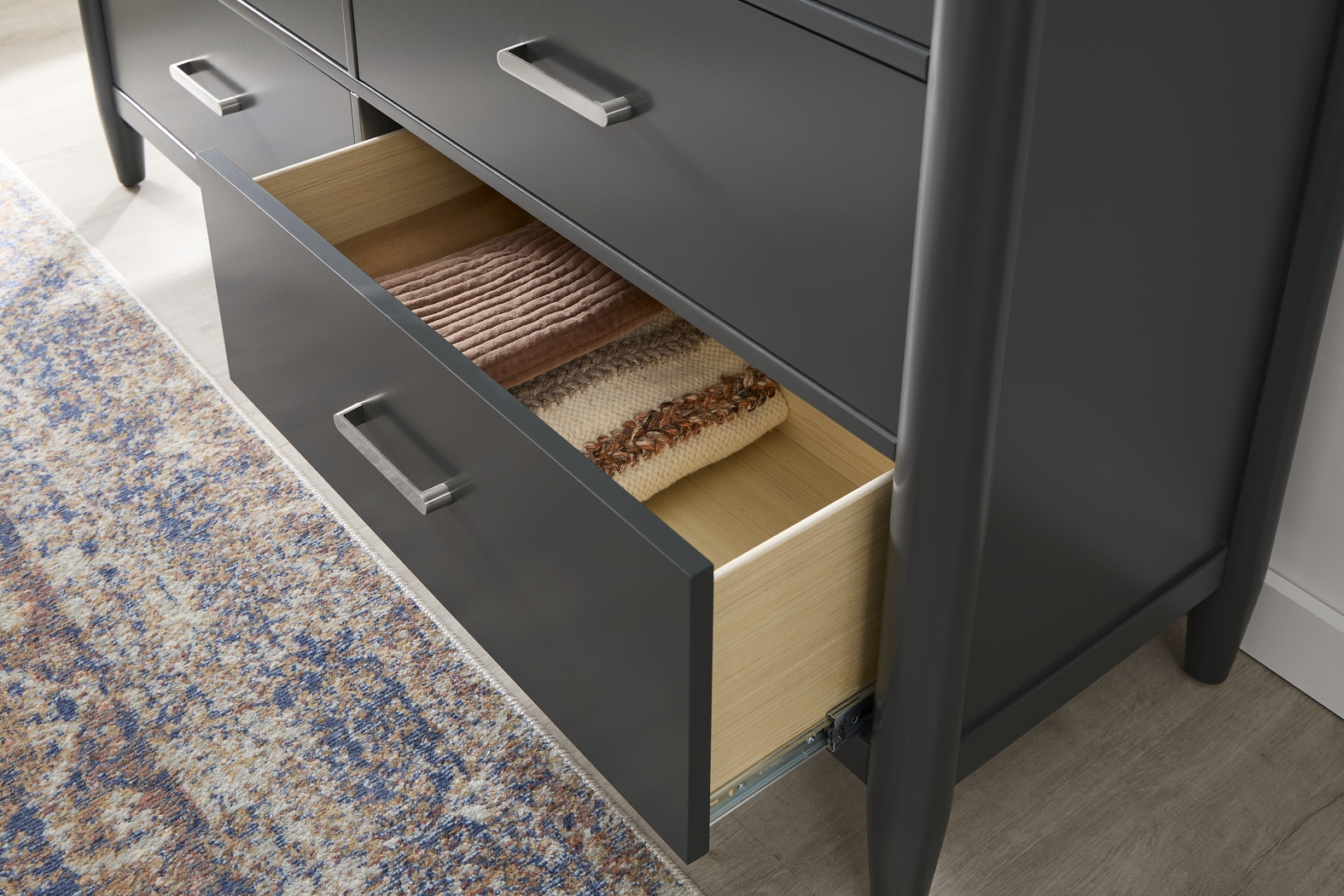 Modern Villa Iron Ore 7 Pc King Panel Bedroom - Thumbnail - Image 7