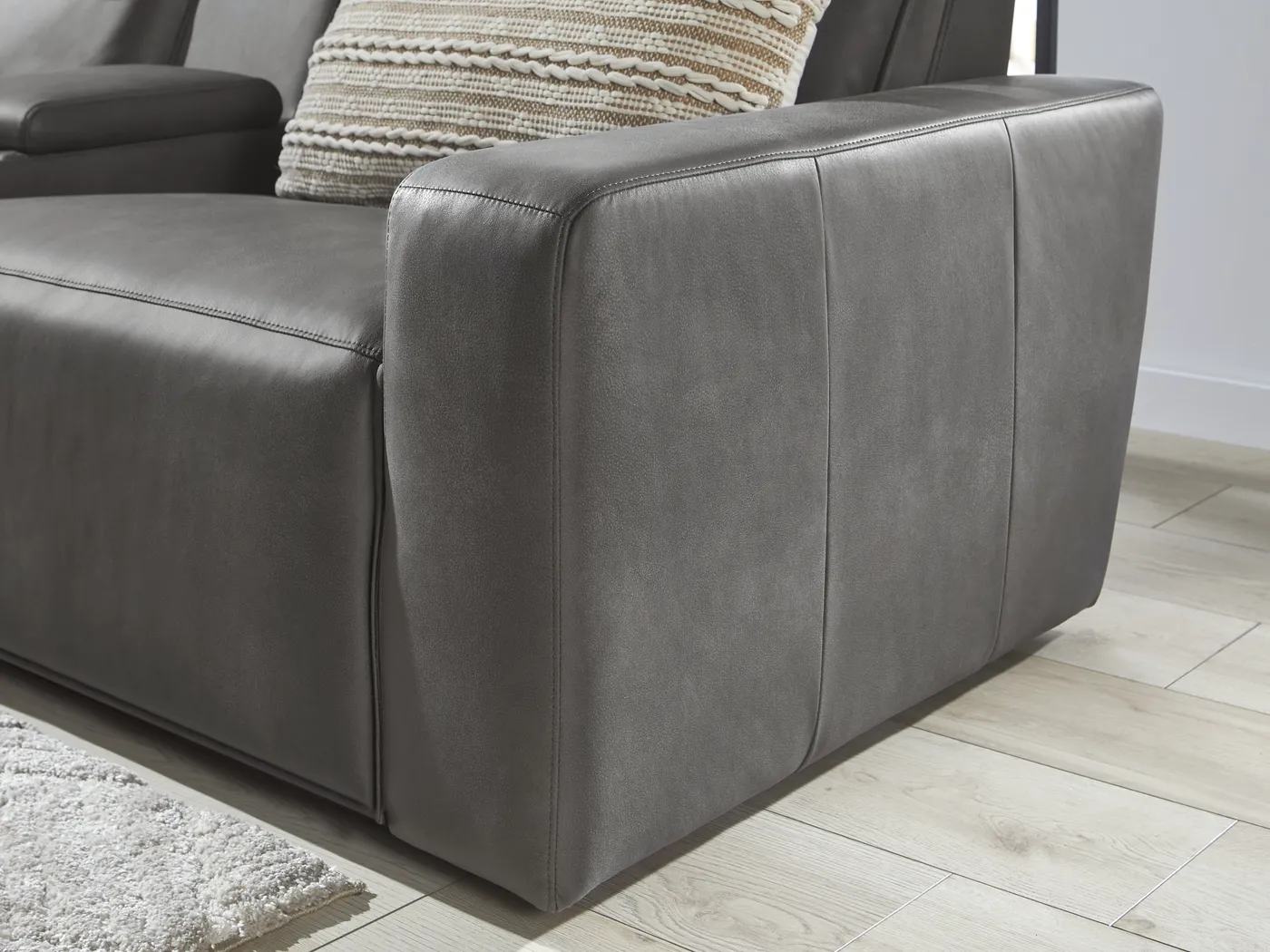 Charcoal 3 Pc Dual Power Reclining ModularTwo with Media Console - Image 7
