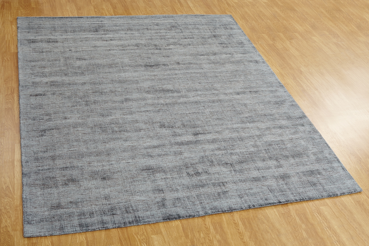 Moncha Gray 9'6 x 13' Rug - Thumbnail - Image 5
