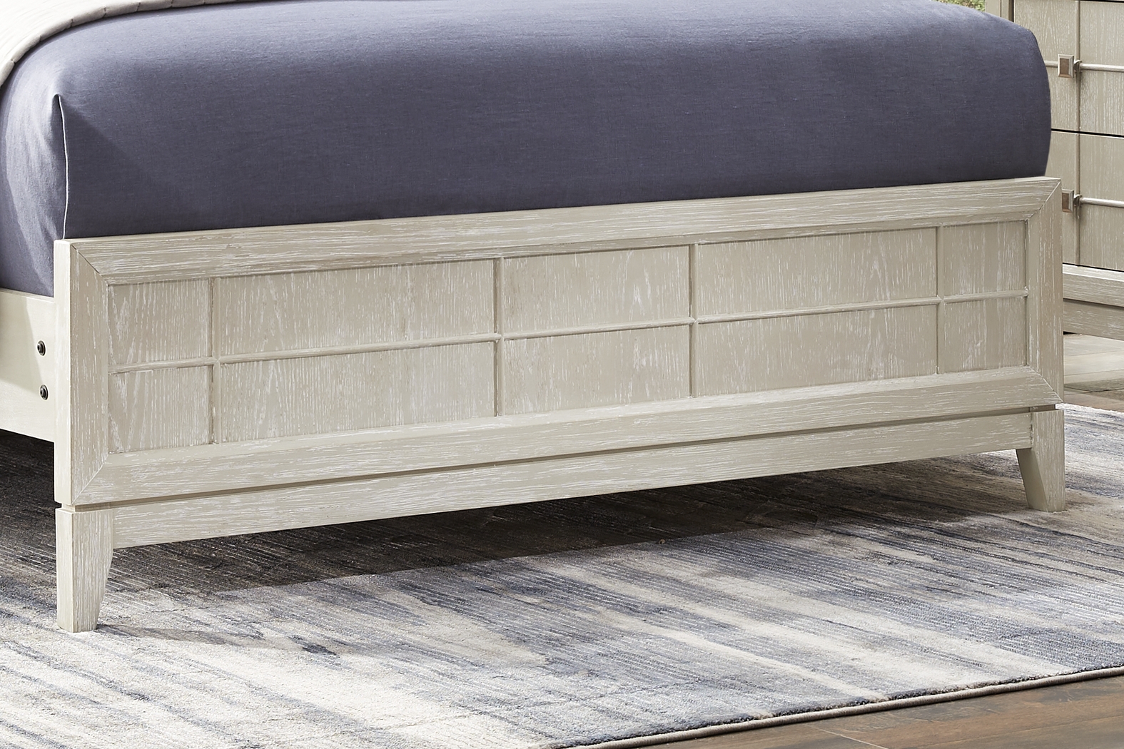 Monroe Heights Gray 3 Pc King Bed - Thumbnail - Image 4