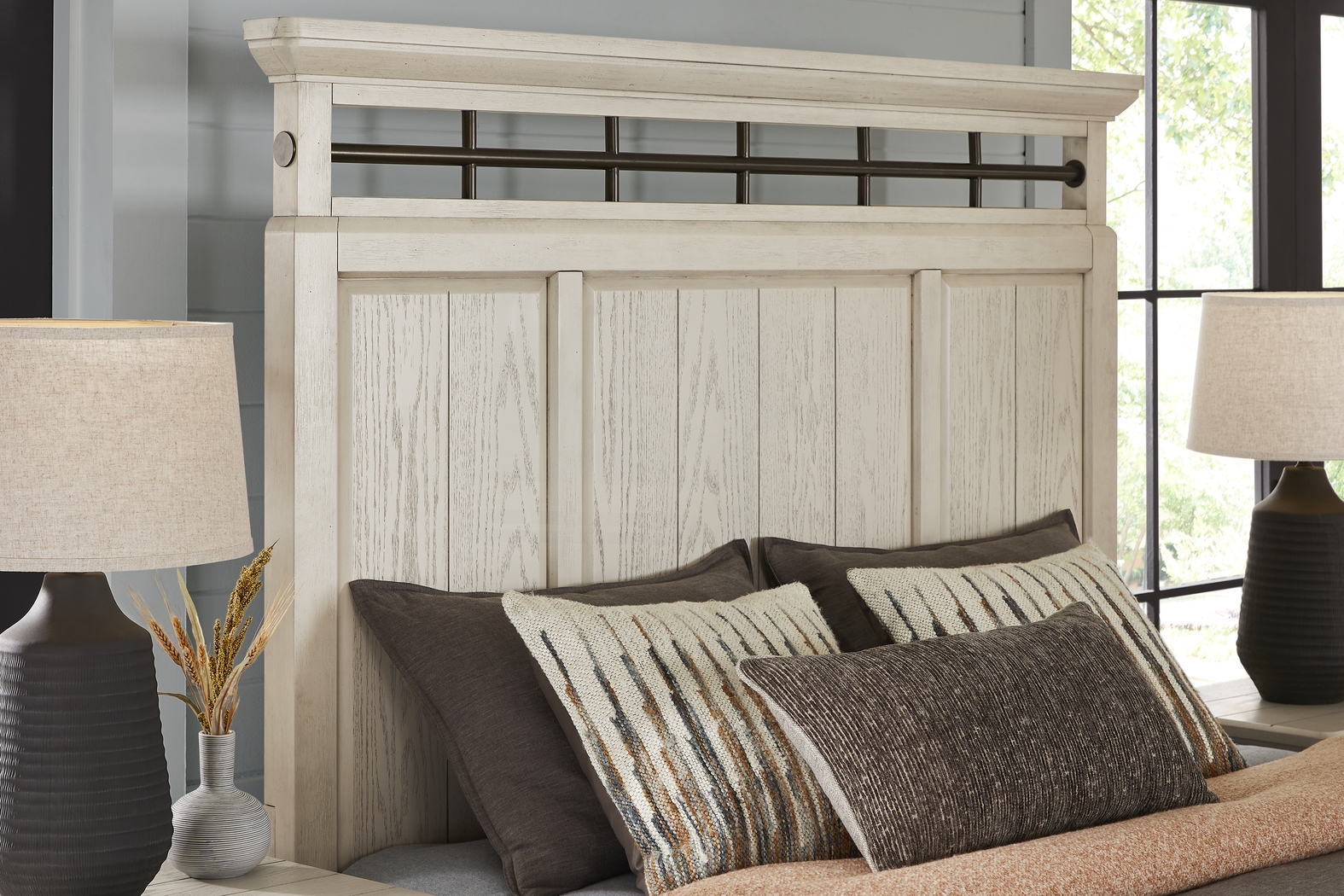 Montana Ridge White 3 Pc King Panel Bed - Thumbnail - Image 3
