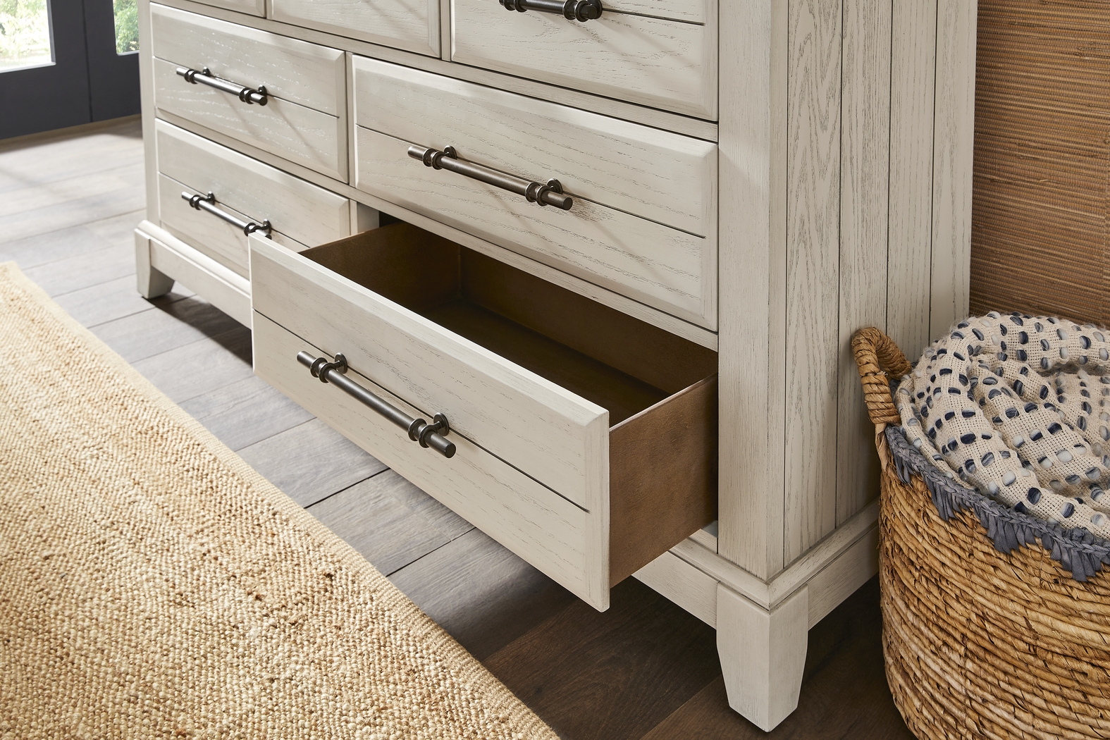 Montana Ridge White 7 Pc King Panel Bedroom - Thumbnail - Image 7