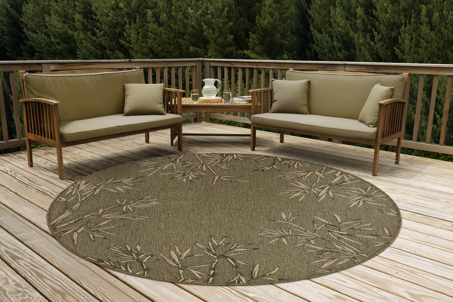 Montdover Green 7'10 Round Indoor/Outdoor Rug - Thumbnail - Image 3