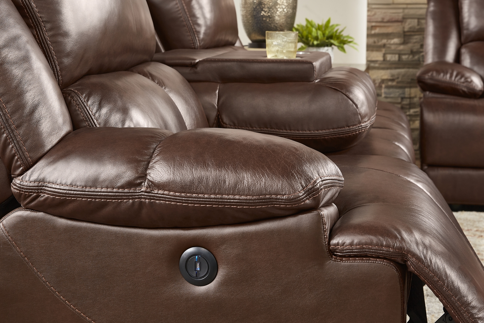 Montefano Brown Leather Power Reclining Sofa - Thumbnail - Image 4